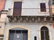 Appartamento in vendita di 95 m² in Via Cavour, 126