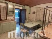 Appartamento in vendita di 95 m² in Via Colle, 47