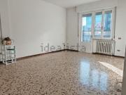 Appartamento in vendita di 95 m² in Via Emilia Ovest