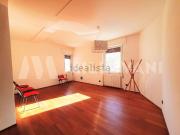 Appartamento in vendita di 95 m² in Via Maqueda