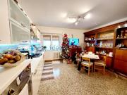 Appartamento in vendita di 95 m² in Via Pola