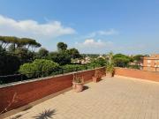 Appartamento in vendita di 95 m² in Via Portuense, 743