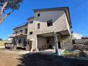 Appartamento in vendita di 95 m² in Via Staffetta