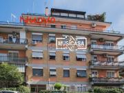 Appartamento in vendita di 96 m² in Via Bra