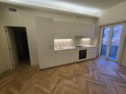 Appartamento in vendita di 96 m² in Via Costanza