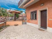 Appartamento in vendita di 96 m² in Via Costanzo Guglielmi