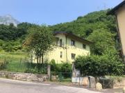 Appartamento in vendita di 97 m² in Via della Valsassina