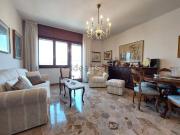 Appartamento in vendita di 97 m² in Via Giosuè Carducci, 5