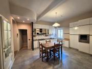 Appartamento in vendita di 98 m² in Via Francesco...