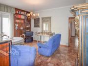 Appartamento in vendita di 98 m² in Via Lago di Garda, 4