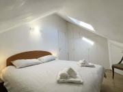 Appartamento in Via Serbelloni zona Palestro, Porta Venezia