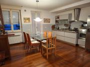 APPARTAMENTO INDIPENDENTE di 5 vani e di 125 mq GROSSETO...