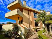 APPARTAMENTO INDIPENDENTE di 8 vani e di 205 mq GROSSETO...