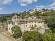 Appartamento indipendente in borgo all’interno di un...