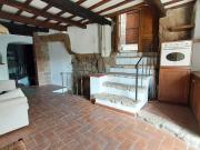 APPARTAMENTO INDIPENDENTE in VENDITA a PITIGLIANO di 4 vani