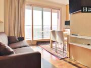 Appartamento moderno con 1 camera da letto in affitto a...