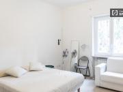 Appartamento con 1 camera da letto in affitto a Medaglie...