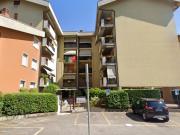 APPARTAMENTO PER STUDENTESSE 3 POSTI LETTO