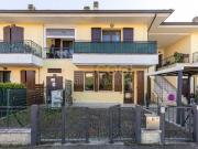 Appartamento pronto da vivere con giardino a Bagnara di...