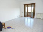 Appartamento QUADRILOCALE in affitto a Castel...