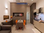 Appartamento ristrutturato con cortile in affitto a Noto