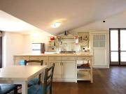 Appartamento ristrutturato con vista panoramica 202m²...