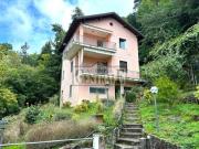 Appartamento ristrutturato in villa bifamigliare nel...