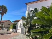 Appartamento Studio Sul Mare con Piscina – Pronto per...