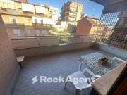 Appartamento TRILOCALE in affitto a Roma Rm