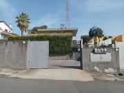 Appartan Villa con terrazzo via Ricca 10 zona ex Miami...