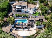 Villa 10 pièces 147 m²