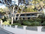 Appartement avec terrasse en bord de mer