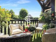 Appartement avec terrasse et piscine