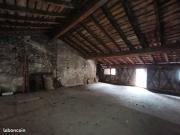 Appartement 1 pièce 103 m²