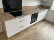 Appartement 1er étage 110 m2 6 pièces Non meublé