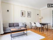 Appartement 2 chambres à louer à Muette Nord, Paris