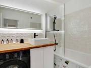 Appartement 2 chambres, Paris Paris 75010 DLS86809719