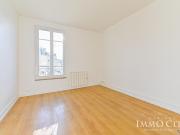 Appartement 2 pièces 40 m² DERNIER ETAGE SANS ASCENSEUR