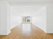 Appartement 2 pièces 70 m² Appartement 2 pièces 70 m²