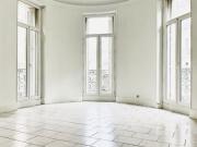 Appartement 2 pièces 77 m²