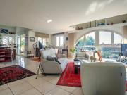 Appartement 2 pièces 81 m² Appartement 2 pièces 81 m²