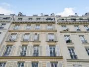 Appartement 2 pièces à rénover dans le quartier Square...