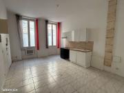 Appartement 2 pièces dans immeuble en pierre quartier...