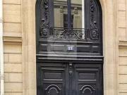 Appartement 2 pièces Paris 17ème Proche Parc Monceau