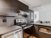 Loft entièrement meublé à louer Saint Jean Baptiste...