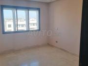 Appartement 3 chambres bien ensoleillé avec ascenseur et...