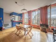 APPARTEMENT 3 CHAMBRES BUREAU CENTRE HISTORIQUE