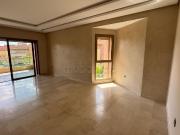 Appartement 3 chambres vide à louer en longue durée à...