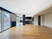 Appartement 3 pièces 122 m²