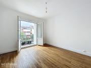 Appartement 3 pièces 58 m² avec balcon, 2 chambres et...